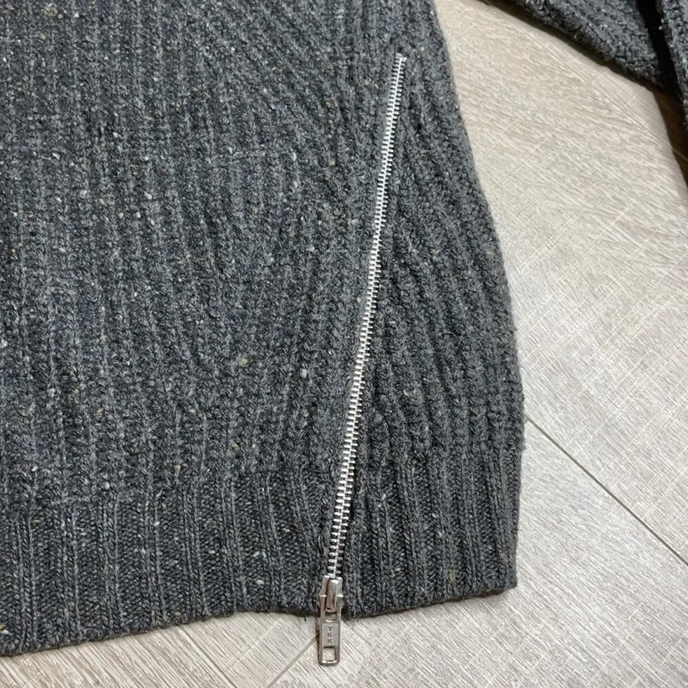 AUTUMN CASHMERE Gray Crewneck Zipper Detail Sweater
